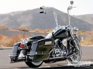 0908_hrbp_02_z+2008_harley_davidson_road_king_flhrc+right_view.webp