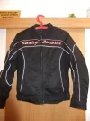 Chaqueta HD.webp