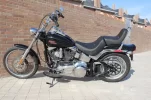 Softail_lateral_izquierdo.webp