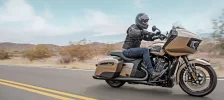 indian-challenger-dark-horse-media-modal-5.webp
