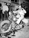 hollister-1947-fotografia-life-magazine-300x381-236x300.jpg