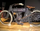 1911_Harley-Davidson_Model_7D_(3)_-_The_Art_of_the_Motorcycle_-_Memphis.jpg