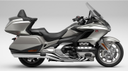 Screenshot 2023-09-26 at 14-02-21 Las Honda Gold Wing 2023 reciben un esperado gadget ¡al fin!.png