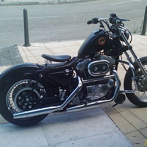 883 bobber