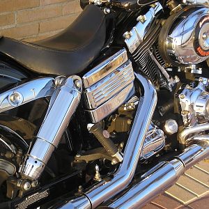 HARLEY DAVIDSON DYNA LOW RIDER