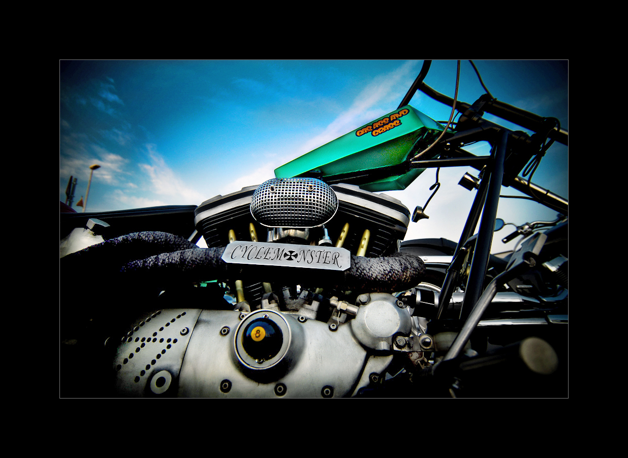 Cycle Monster, encuadre cerrado de una Chopper.
1º Motor Show Jaguars Mc