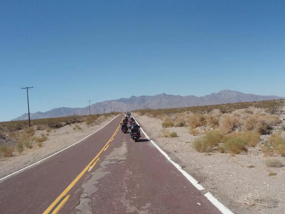 Desierto con carreteras en buen estado.....