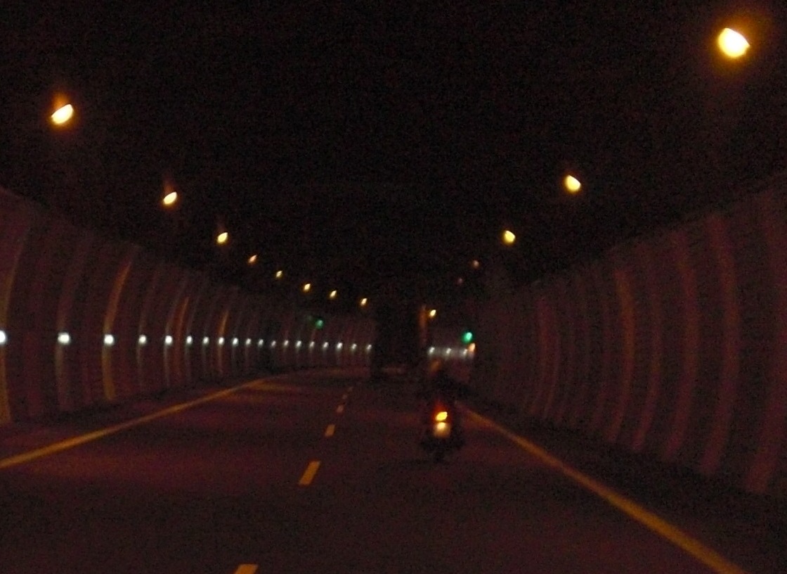 PAMPLONA SANSEBASTIAN, TUNEL DE SAN LORENZO